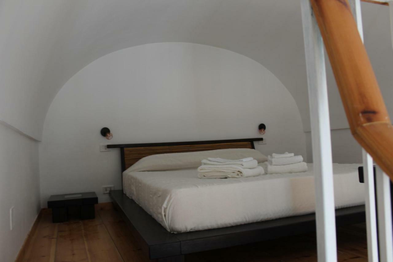 Dimora Almadia Bed and Breakfast Monopoli Exteriör bild