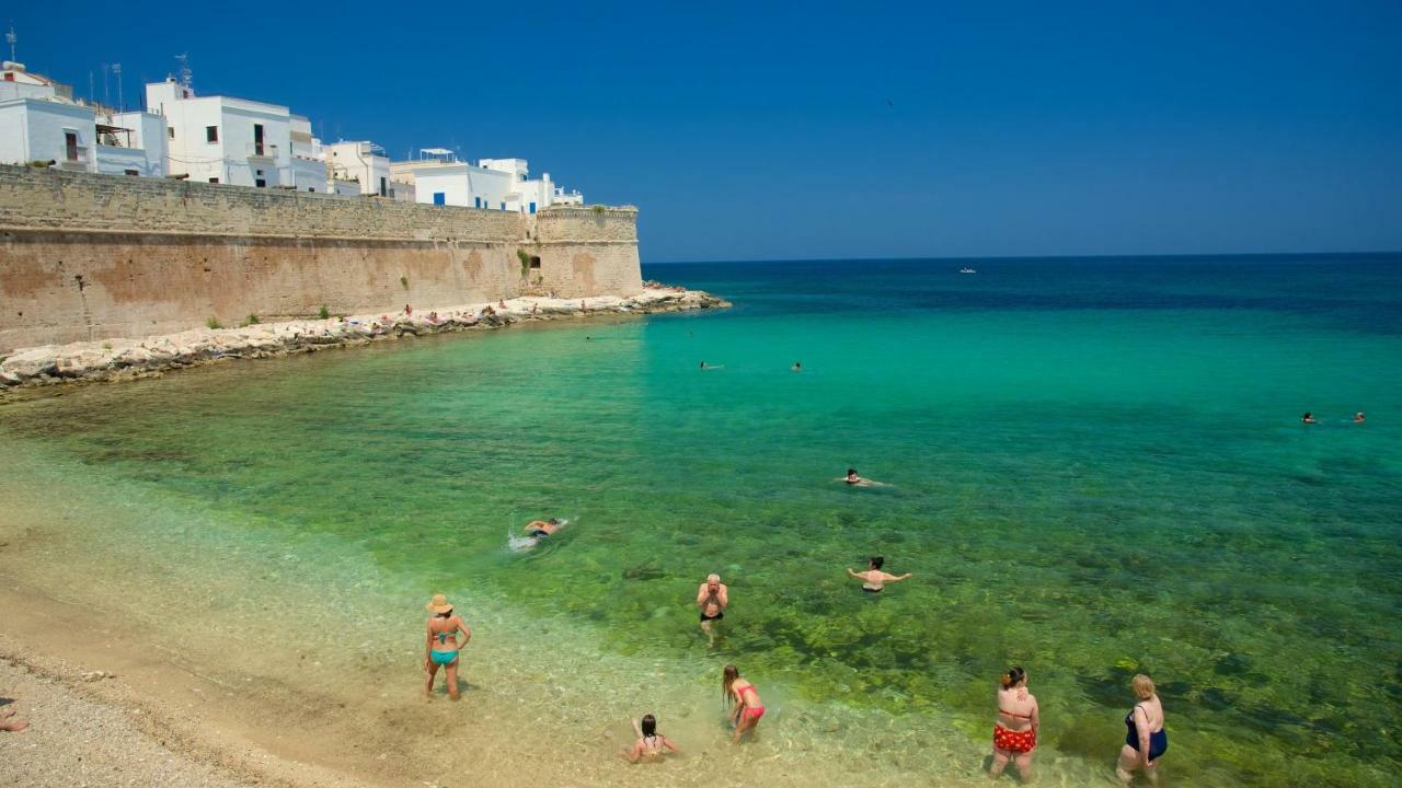 Dimora Almadia Bed and Breakfast Monopoli Exteriör bild